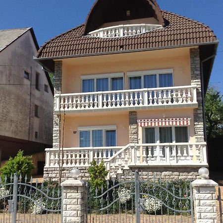 Alom Haz Appartement Zalakaros Buitenkant foto